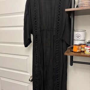 Elegant Black Maxi Dress